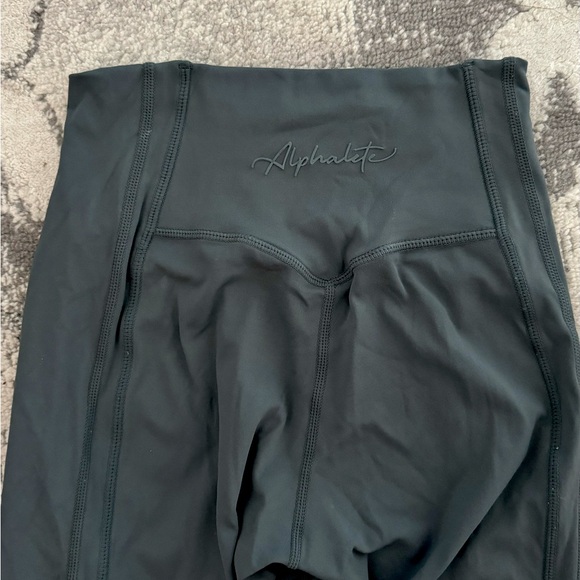 Alphalete Pants - Alphalete color dark grey, material very smooth and stretchy